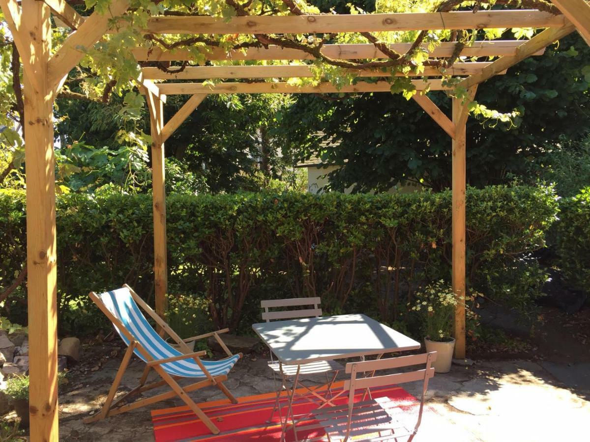 Bed & Breakfast Raphael 3*